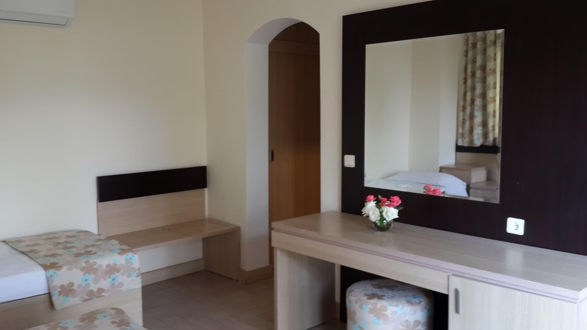 Club Bellamare Marmaris Ngoại thất bức ảnh